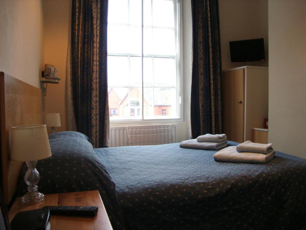 Clock Tower Hotel Exeter Oda fotoğraf