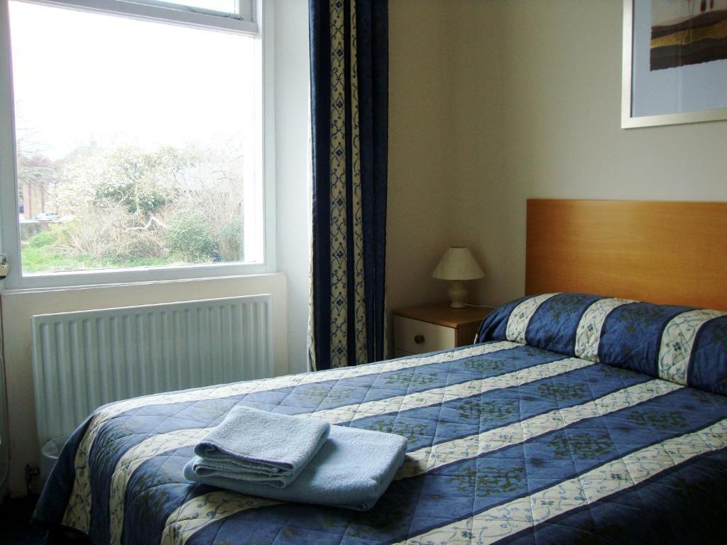 Clock Tower Hotel Exeter Oda fotoğraf